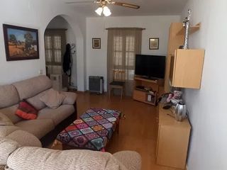 Miete Chalet in Pizarra. Chalet pareado en pizarra: