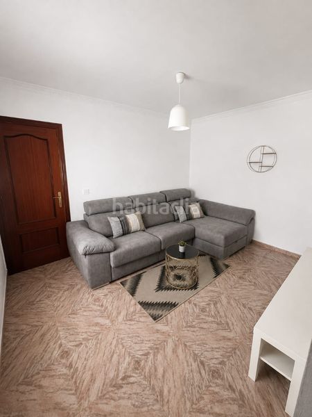 Foto 003e4e0f-0f00-4f14-8359-63663148573c. Rent semi detached house with heating parking in Coín