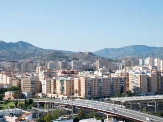 Location Appartement à Parque Ayala - Jardín de la Abadía - Huelín. Expectacular piso en málaga