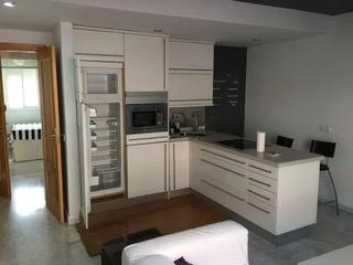 Lloguer Estudi a La Trinidad. Piso muy centrico en málaga