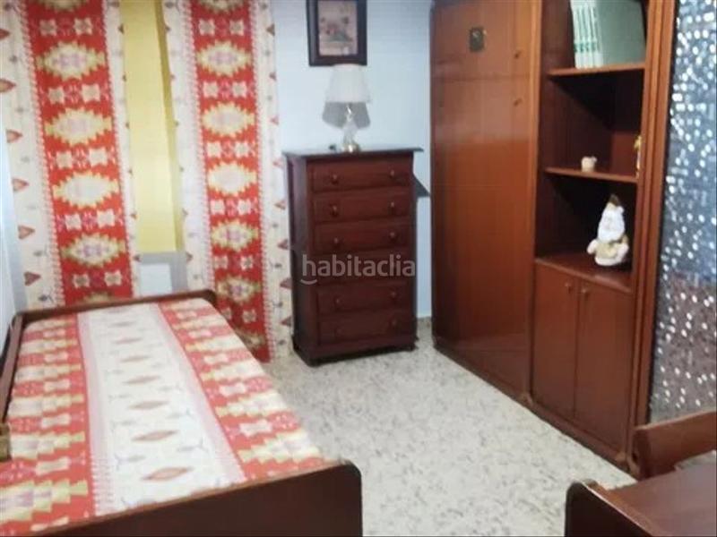 Foto a59a8163-e5fc-42a4-a6db-8a4ca8cb14da. Alquiler piso  cómodo y amplio en Santa Cristina - San Rafael Málaga