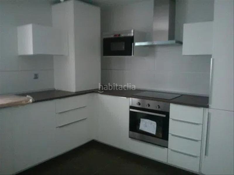 Foto 1ab8e61c-4f0f-4d60-88c9-42445c1617c5. Miete etagenwohnung in calle ferrándiz 45a in Conde de Ureña Málaga