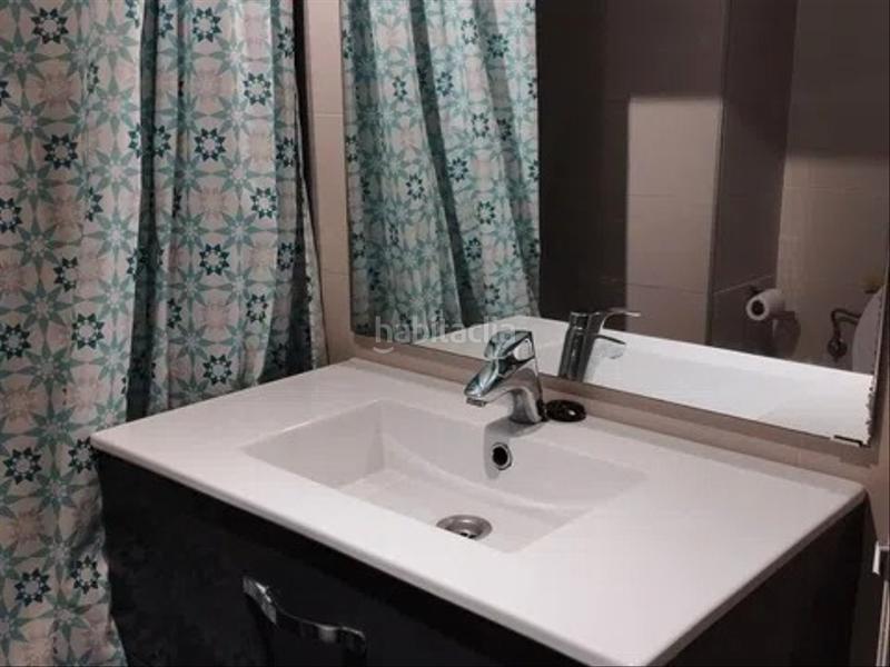 Foto 0c83ee2f-41b8-4918-b8a8-a35ed7330ce1. Rent flat in calle ferrándiz 45a in Conde de Ureña Málaga