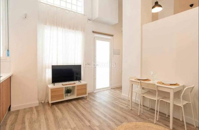 Foto f57e6418-3278-48f3-9104-fe15f2e3af4a. Location studio dans calle carraca 6 dans Parque Victoria Eugenia Málaga