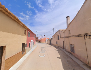 Casa a Requena. Venta piso en requena