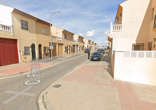 Maison à San Isidro - Campohermoso. Venta de casa en nijar