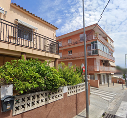 Etagenwohnung in Vista Alegre. Piso en venta en barcelona