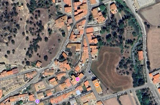 Casa adossada a Cantallops