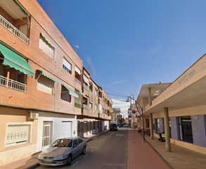 Pis a Santiago de La Ribera