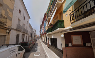 Pis a Villanueva de Castellón