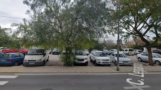 Autoparkplatz in La Serranica-Sagrado Corazón