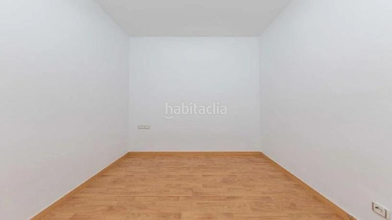 Foto d9c06d5f-b2e9-46e0-badb-c081f66caed5. Piso en Progrés - Pep Ventura Badalona