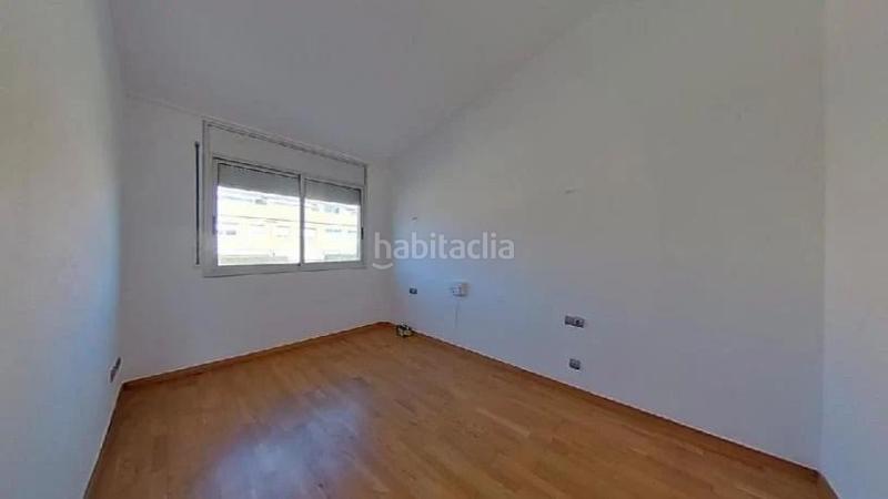 Foto cb1eec0f-b602-4c8d-b304-940ba86bd2c3. Piso en Calella
