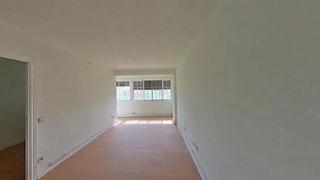 Etagenwohnung in La Verneda - La Pau