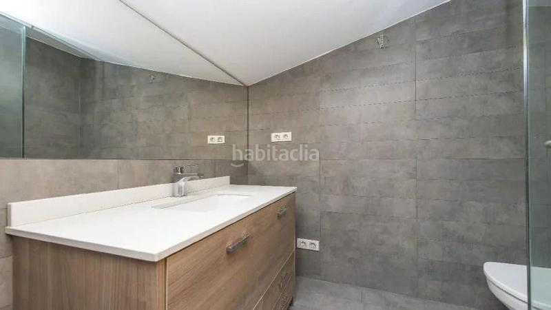 Foto 2d038274-4fee-4879-bcdb-2786e686e75a. Piso en Hostal Granollers