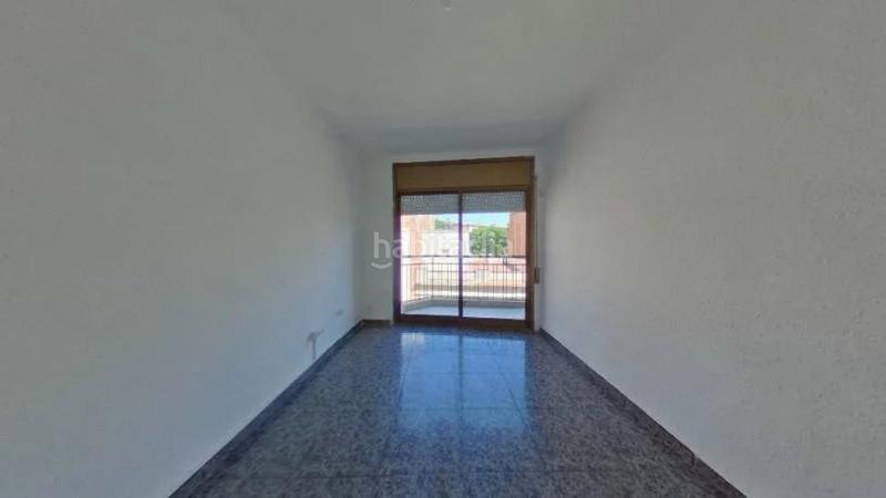Foto 4ab742e2-0152-42ed-9a4a-b7d6b24f2a47. Piso en La Gavarra Cornellà de Llobregat