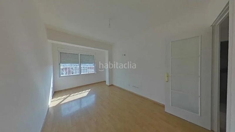 Foto 3521d91e-b769-45a3-b909-4ef1758c81f7. Piso en Creu de Barberà Sabadell