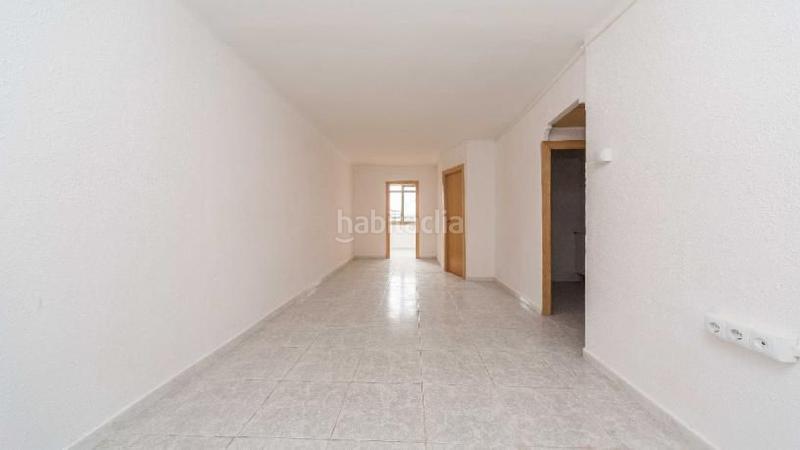 Foto 04b7ee5d-cea2-4ee4-a6ea-205bdf73ea89. Appartement dans Llefià Badalona