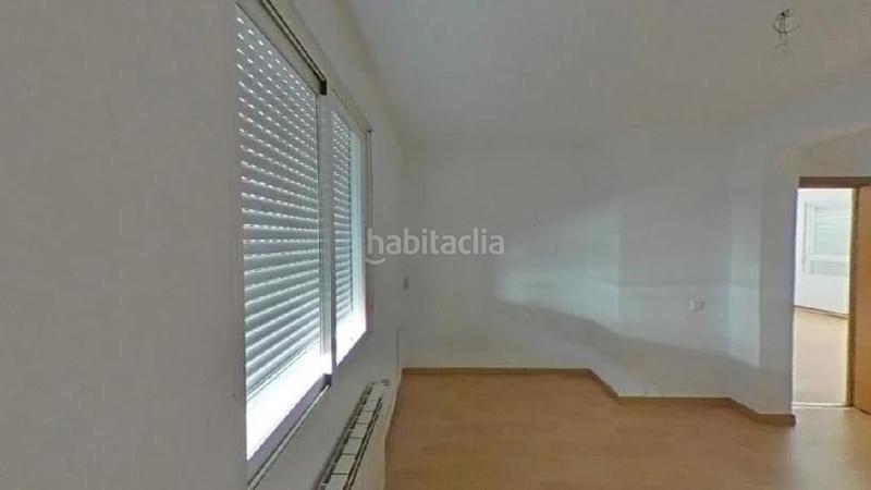 Foto e3eeae50-f5bb-43ef-8725-0e52a432a9eb. Pis a Abrantes Madrid