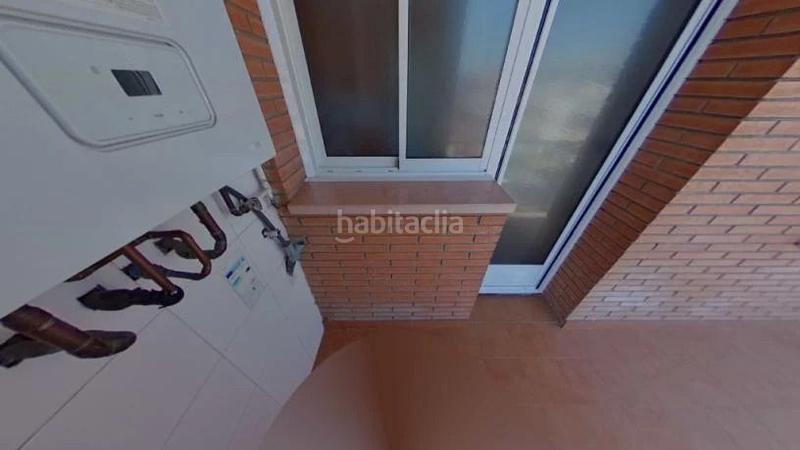 Foto 677ee0f5-82ad-47d4-8894-030f51c1ad97. Appartement dans Almeda - El Corte Inglés Cornellà de Llobregat