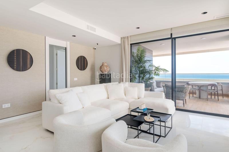 Foto 28ce8ebd-ae0d-48c6-8fff-3be22ba194b1. Appartement avec piscine dans Playa Poniente Benidorm