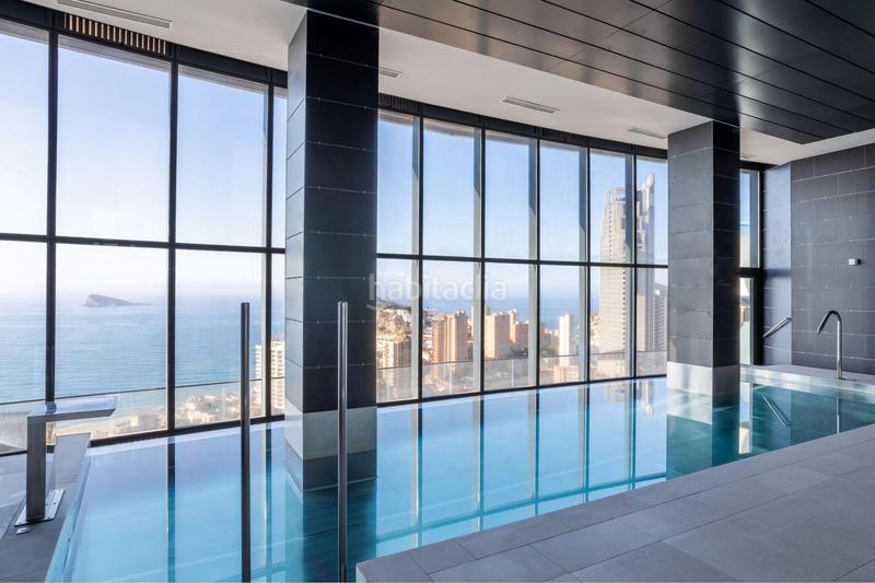 Foto 643a5783-b928-41d6-b0a2-5f949900cd88. Appartement avec piscine dans Playa Poniente Benidorm