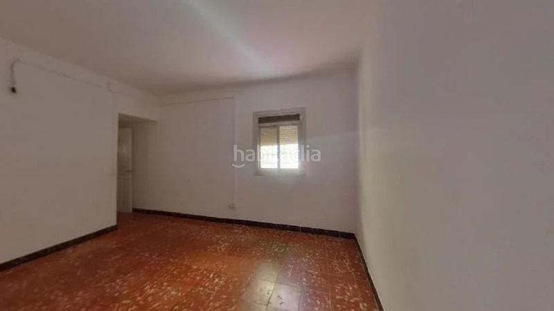 Foto 5e1aacbf-50de-4bd2-aded-65f85e7b9bd2. Flat in El Raval Santa Coloma de Gramenet