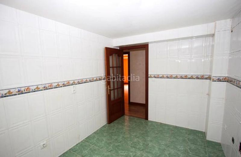 Foto be30f6e6-5c83-412d-9e38-f49dfeebe15d. Piso en Castilla - Hermida Santander