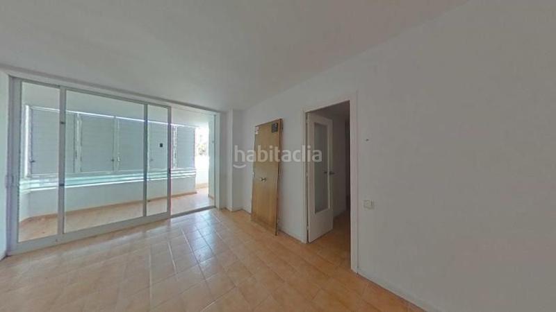 Foto fb9460dd-bc54-4607-be98-b23ea9396a51. Piso en Fenals Lloret de Mar