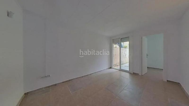 Foto dc16f645-a28c-40a5-ac49-593209d0c1da. Pis a El Raval Santa Coloma de Gramenet