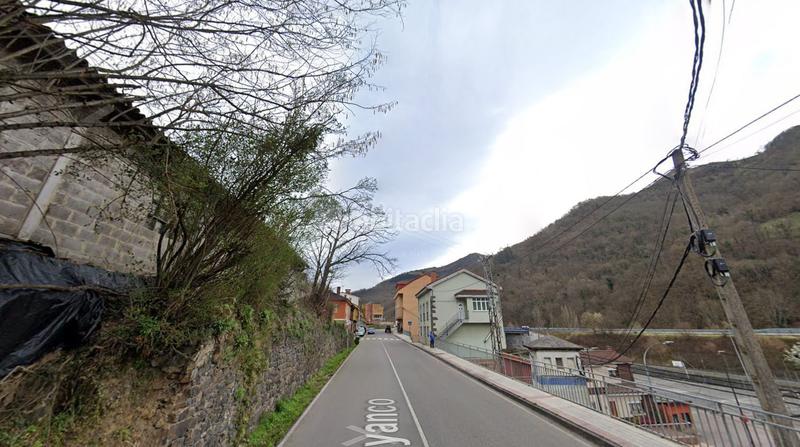 Foto 17d91e1d-63ef-47b9-af32-f12ad7b2384e. Piso en Aller