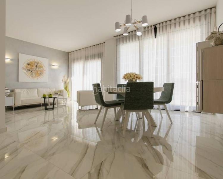 Foto 98b9f8b4-a993-4812-b0f2-b209ff12211c. Chalet en Campoamor Orihuela