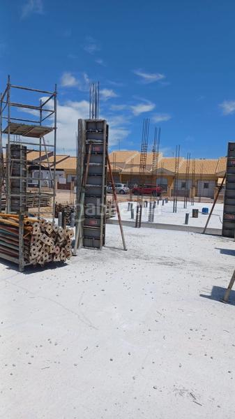 Foto a6667c81-6edb-4abd-b209-70f229759024. Chalet en Roldán Torre - Pacheco