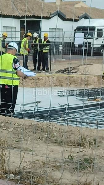 Foto ec6a2796-4dfc-4e53-a024-df7d6a3fbea5. Chalet dans Roldán Torre - Pacheco