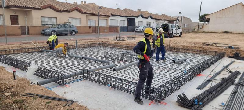 Foto faa46ced-63a6-40d0-9814-dbfe900fa3e2. Chalet dans Roldán Torre - Pacheco