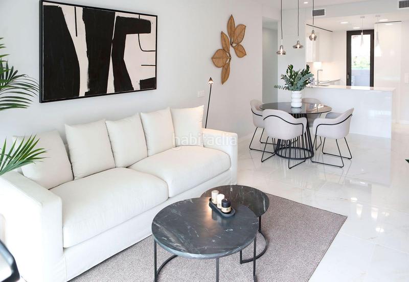 Foto a7ec96d6-d6ca-45da-bea7-fc7e3815b52a. Apartamento en Playa Poniente Benidorm