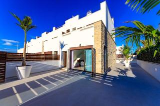 Casa a schiera in Pilar de la Horadada Ciudad