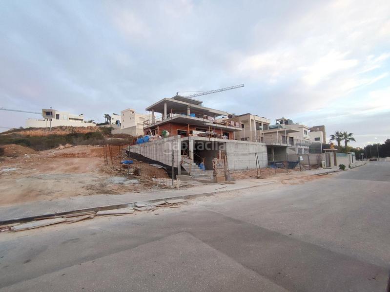 Foto 4654676b-350b-460f-9263-fc084389c51f. Chalet en Campoamor Orihuela