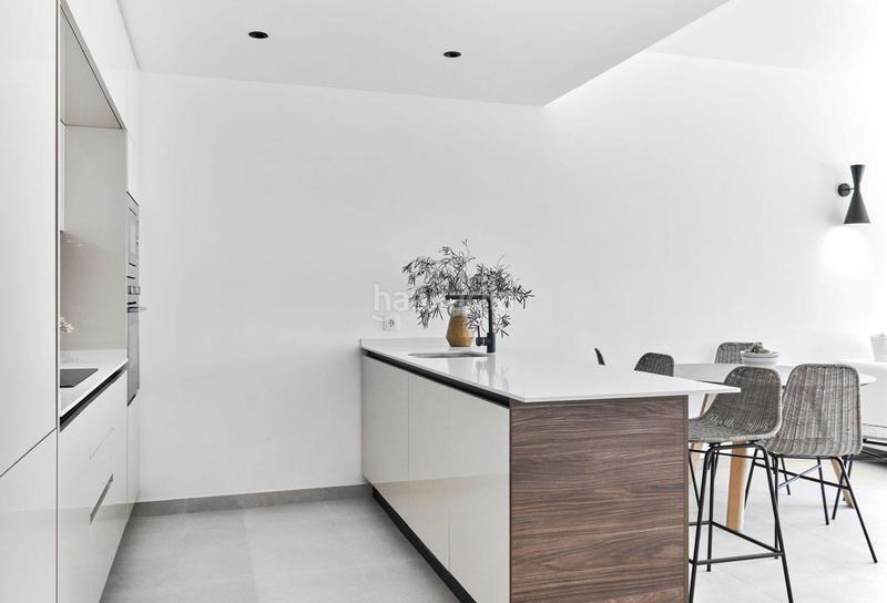 Foto 7c18b2d7-fd85-461a-84cd-d16697f63592. Casa con parcheggio piscina in Playa de los Náufragos Torrevieja