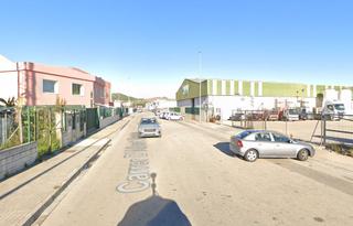 Local Comercial en Oliva Pueblo