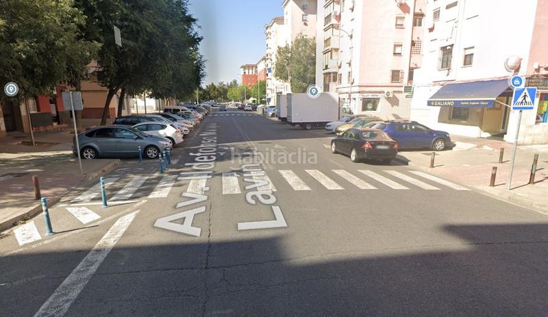 Foto 7592b85b-e585-43df-b6f7-8e5e35017b6d. Flat in Parque Alcosa Sevilla