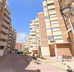 Etagenwohnung in Centre. Piso en venta en viladecans