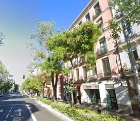 Appartement à Trafalgar. Piso en venta en madrid