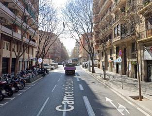 Pis a Sant Antoni. Piso en venta en barcelona