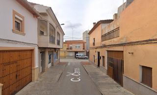 Chalet à Quintanar del Rey. Venta de casa adosada en quintanar del rey