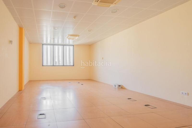 Foto e8d93629-f651-4d59-b9fa-735eaca6f2ca. Oficina venta de oficina en parc bit en Establiments Palma de Mallorca
