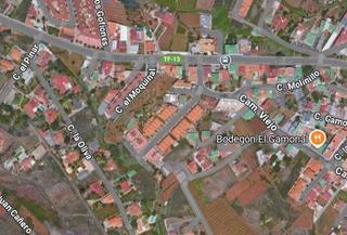 Chalet à Tegueste. Venta de casa  adosada en  tegueste