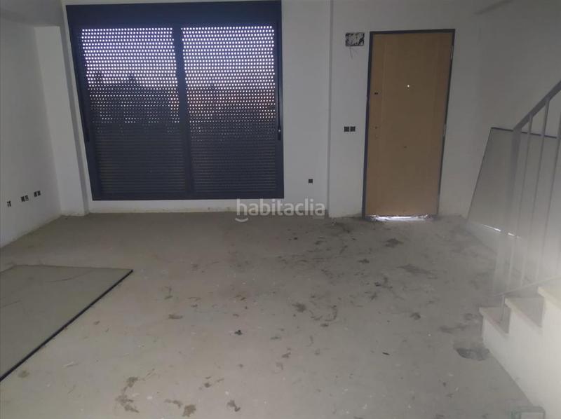 Foto 6d79a9cf-e9d4-4d66-b0bb-bd4cc3a2636d. Chalet venta de casa chalet en Cadrete