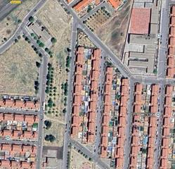 Chalet à Chozas de Canales. Venta de casa adosada en chozas de canales