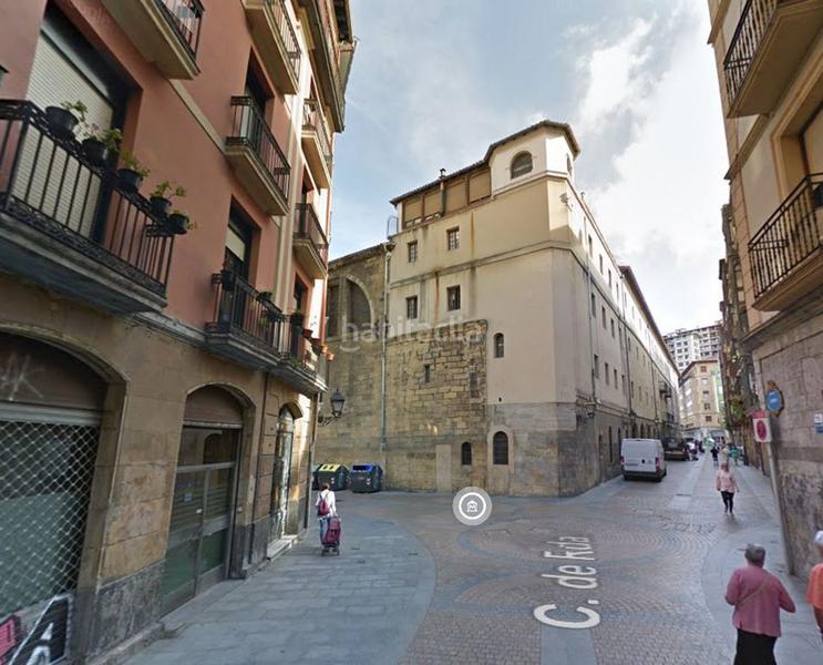 Foto bc032221-943e-46b3-a98a-7b84c7382894. Local comercial en Casco Viejo Bilbao